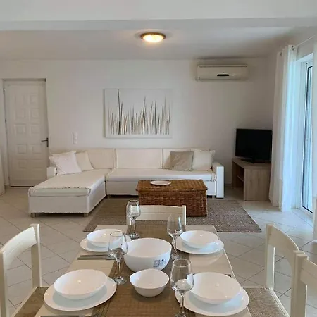 Linamare Eolos Appartement Kivérion
