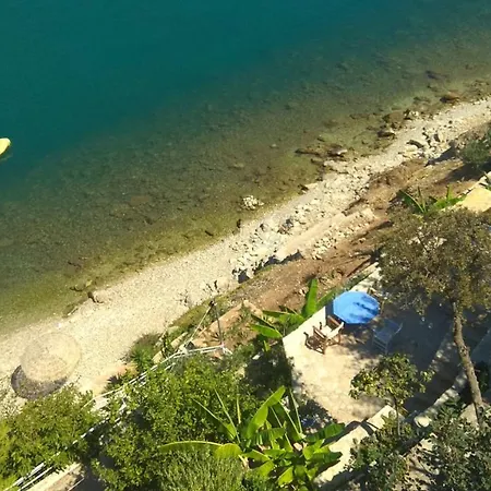 아파트 Linamare Eolos *